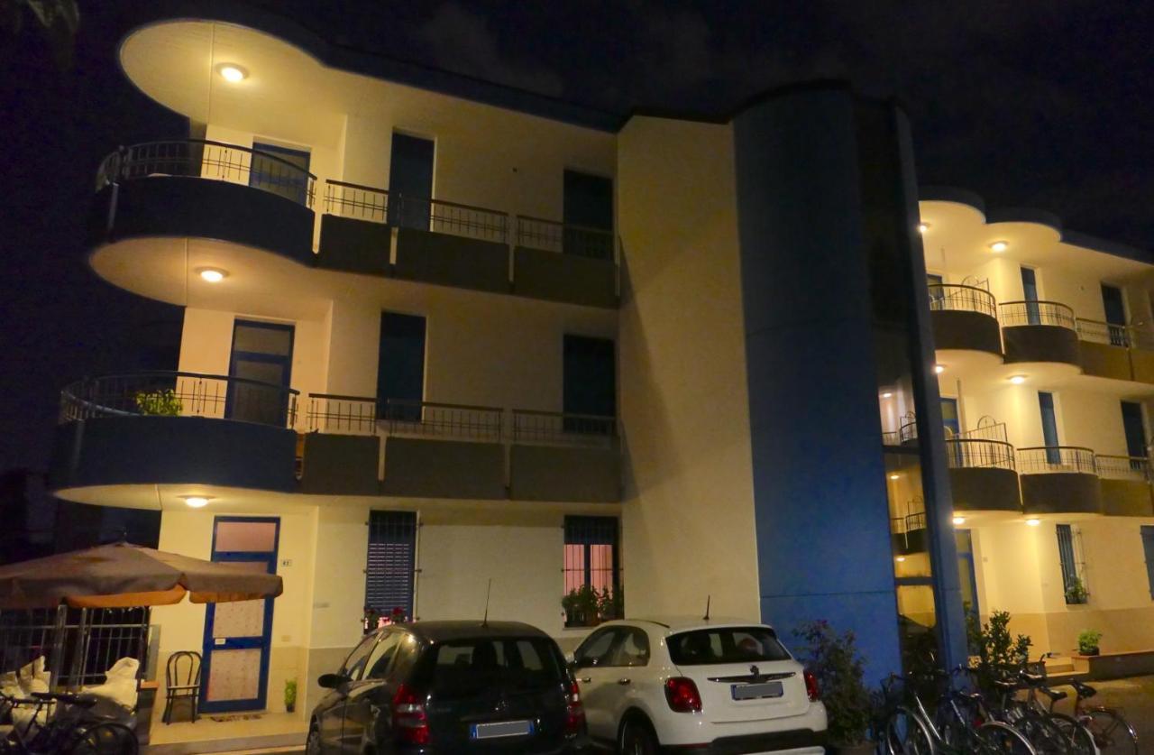 Residence Il Sole Porto Corsini Εξωτερικό φωτογραφία